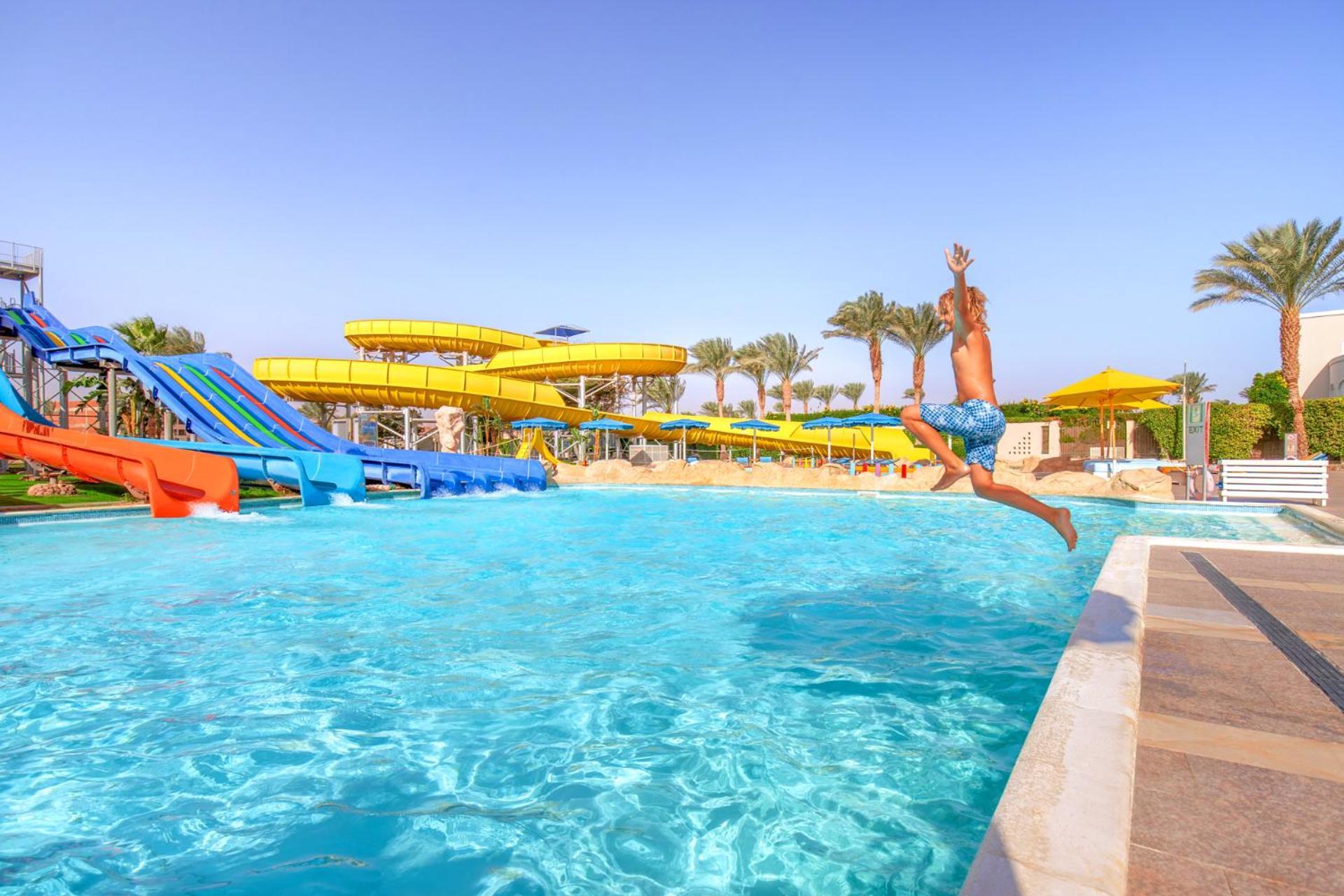 Pickalbatros Royal Moderna Sharm "Aqua Park" Hotel Bagian luar foto